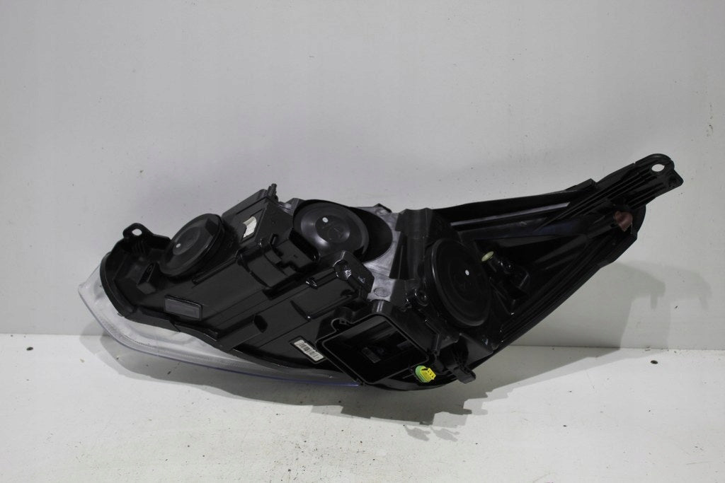 Frontscheinwerfer Ford Fiesta 13D154-AG Xenon Rechts Scheinwerfer Headlight