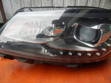 Laden Sie das Bild in den Galerie-Viewer, Frontscheinwerfer VW Caddy III 1T1941751H Links Scheinwerfer Headlight SCH2360265401la