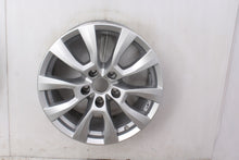 Load image into Gallery viewer, 1x Alufelge 17 Zoll 8.0" 5x120 49ET 2H6601025H VW Rim Wheel FEL7428103130tp