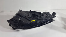 Laden Sie das Bild in den Galerie-Viewer, Frontscheinwerfer Audi A5 8W6941035E LED Links Scheinwerfer Headlight SCH3716231320gj