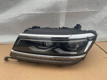 Laden Sie das Bild in den Galerie-Viewer, Frontscheinwerfer VW Tiguan Allspace 5NN941081C Full LED Links Headlight