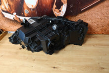 Laden Sie das Bild in den Galerie-Viewer, Frontscheinwerfer BMW G31 G30 7439184-04 Rechts Scheinwerfer Headlight SCH7190518898yr