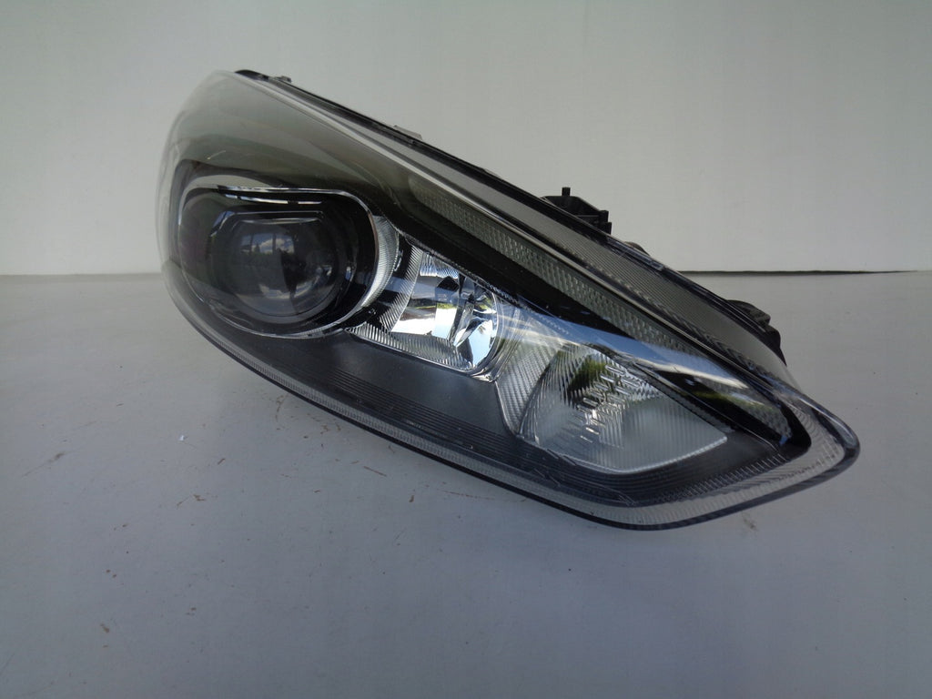 Frontscheinwerfer Ford Focus F1EB-13D154-CB LED Ein Stück (Rechts oder Links)