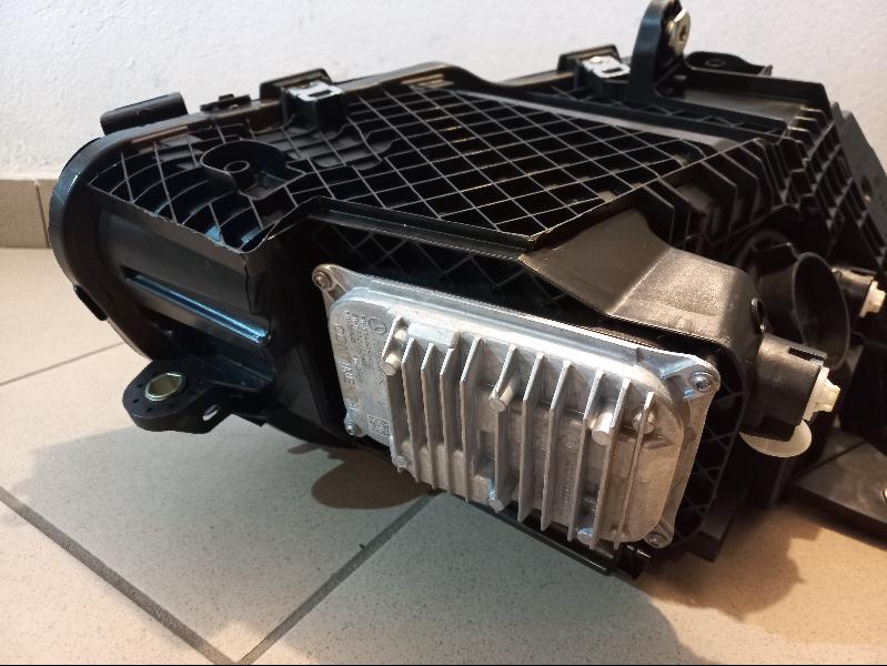Frontscheinwerfer Mercedes-Benz W205 A205 A2059065906 LED Links Headlight SCH2997918161sw