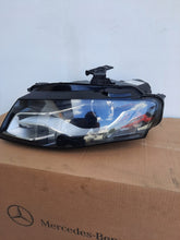 Load image into Gallery viewer, Frontscheinwerfer Audi A4 B8 8K0941003S Xenon Links Scheinwerfer Headlight