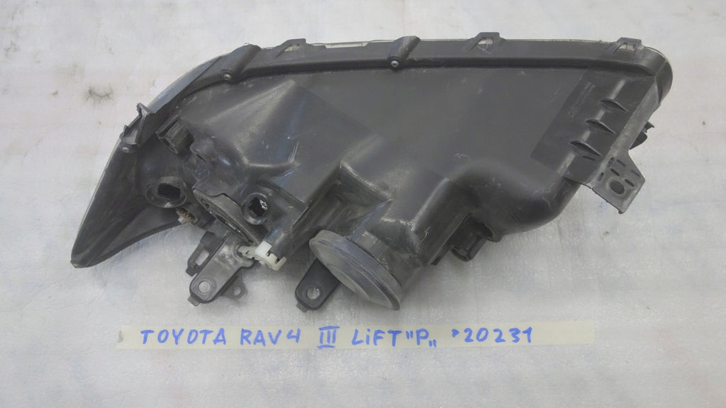 Frontscheinwerfer Toyota III 81130-42501 Rechts Scheinwerfer Headlight SCH2247996802xu