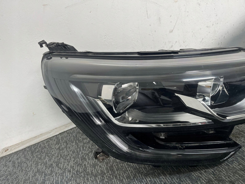 Frontscheinwerfer Renault Megane IV 260108478R 260602792R LED Ein Satz Headlight SCH7477037082rr