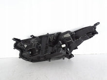 Load image into Gallery viewer, Frontscheinwerfer Toyota Yaris PJT8575 Rechts Scheinwerfer Headlight