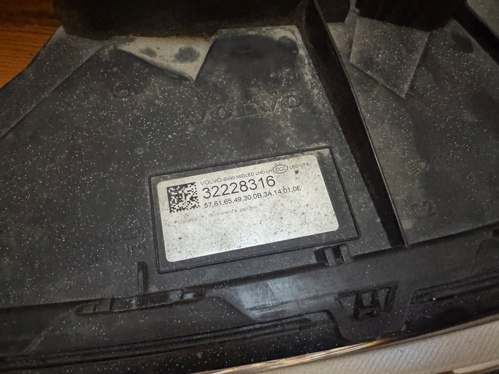 Frontscheinwerfer Volvo S90 C30 V90 32228316 LED Links Scheinwerfer Headlight