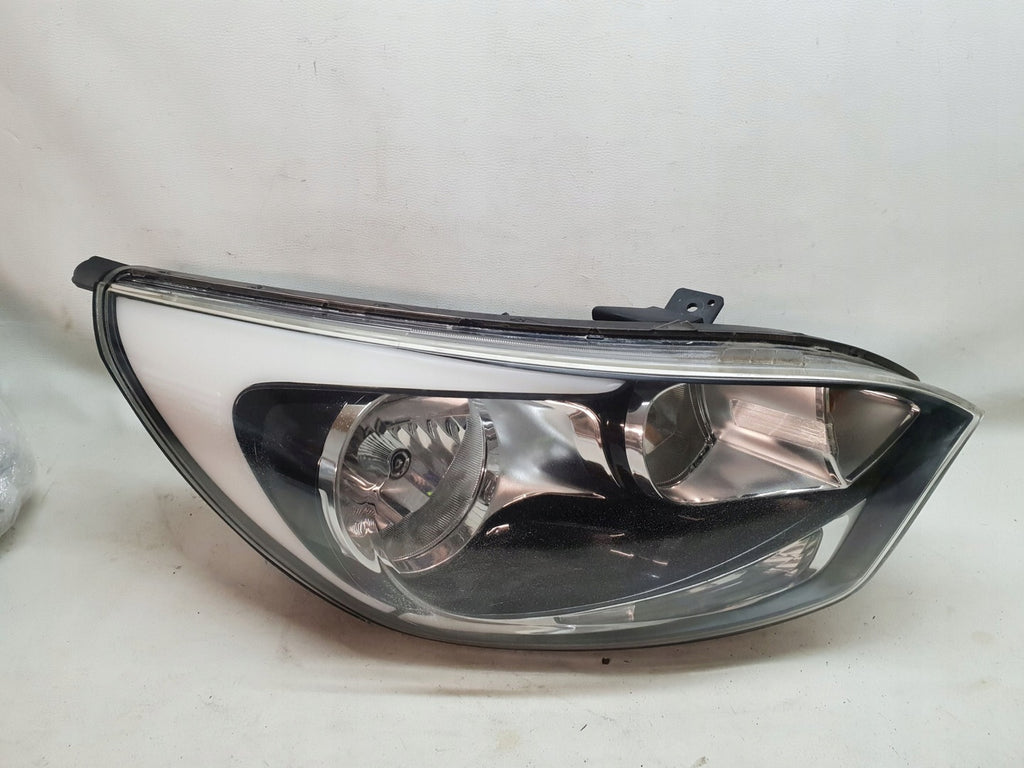 Frontscheinwerfer Kia Rio III 92102-1W000 LED Ein Stück (Rechts oder Links)