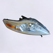 Laden Sie das Bild in den Galerie-Viewer, Frontscheinwerfer Ford Mondeo Xenon Rechts Scheinwerfer Headlight