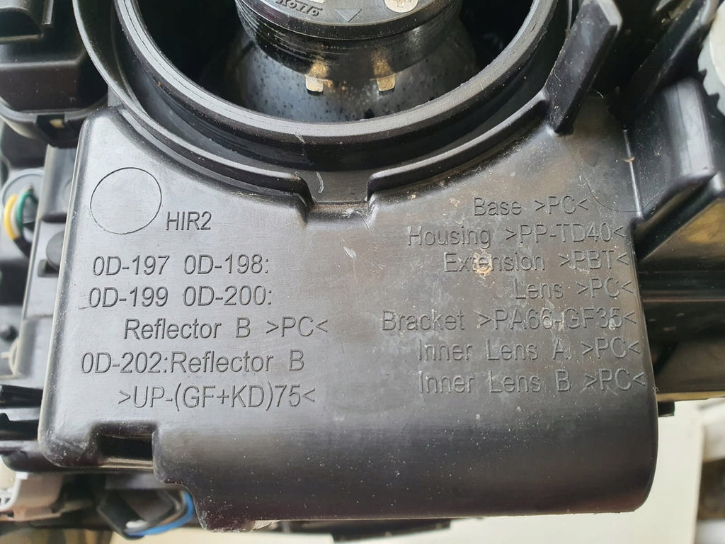 Frontscheinwerfer Toyota Yaris Rechts Scheinwerfer Headlight