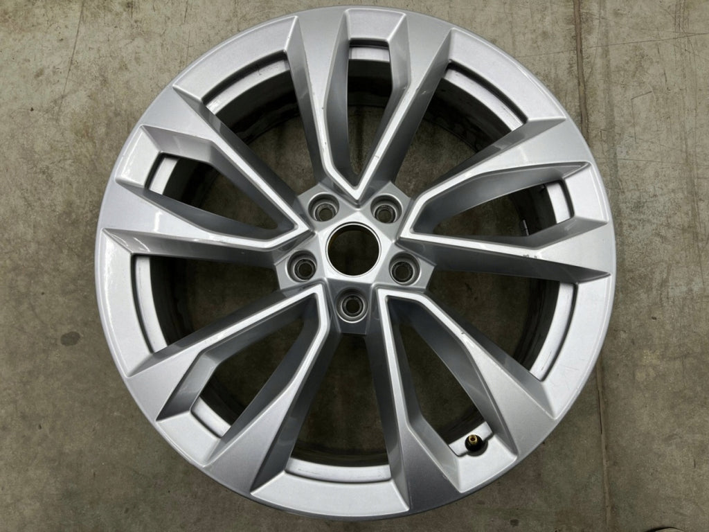 1x Alufelge 19 Zoll 7.0" 5x112 43ET Glanz 565601025 Mg Kodiaq Rim Wheel FEL1987360045gv