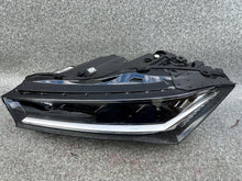 Laden Sie das Bild in den Galerie-Viewer, Frontscheinwerfer Skoda Superb I 3P1941015 Links Scheinwerfer Headlight SCH2273647250fm