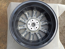 Load image into Gallery viewer, 1x Alufelge 18 Zoll 7.0" 5x114.3 50ET Glanz Graphit 9965417080 Mazda Cx-3 Cx3 FEL8376670477xb