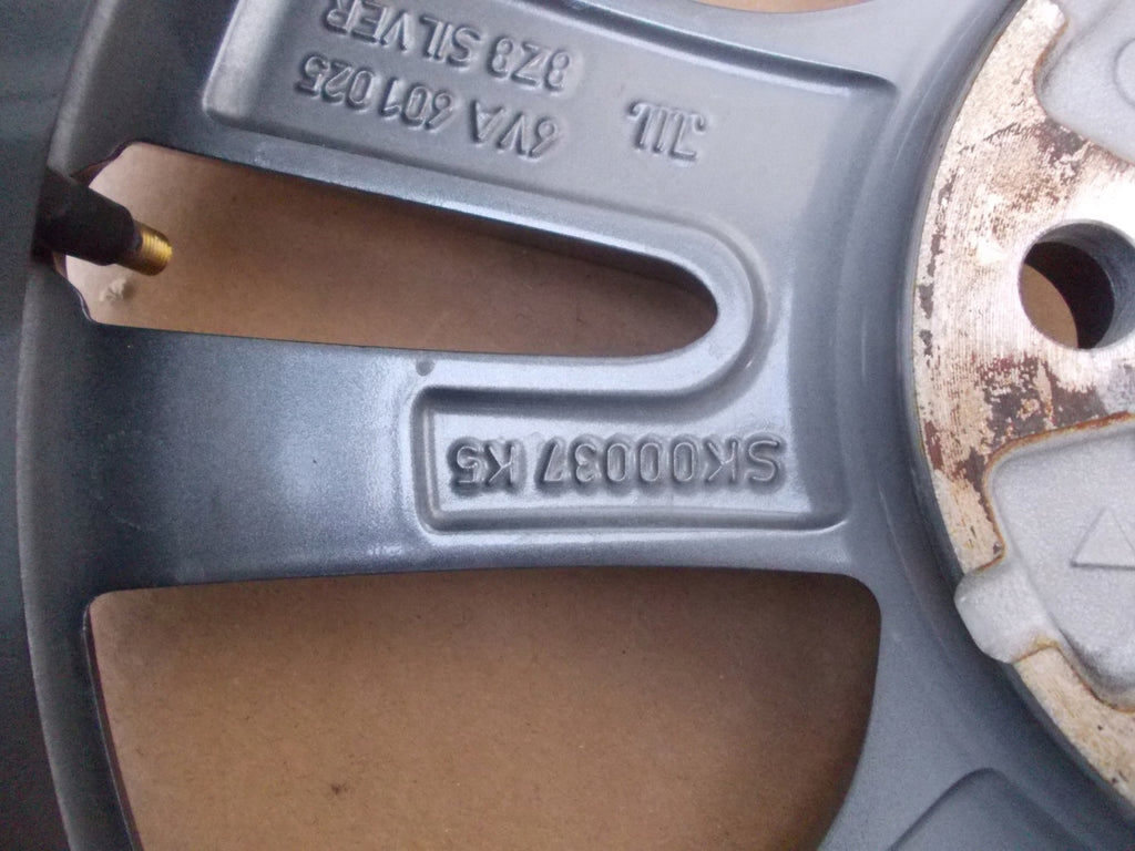 1x Alufelge 16 Zoll 6.0" 5x100 45ET Glanz Silber 6VA601025 Skoda Fabia Iv FEL6878965047tv