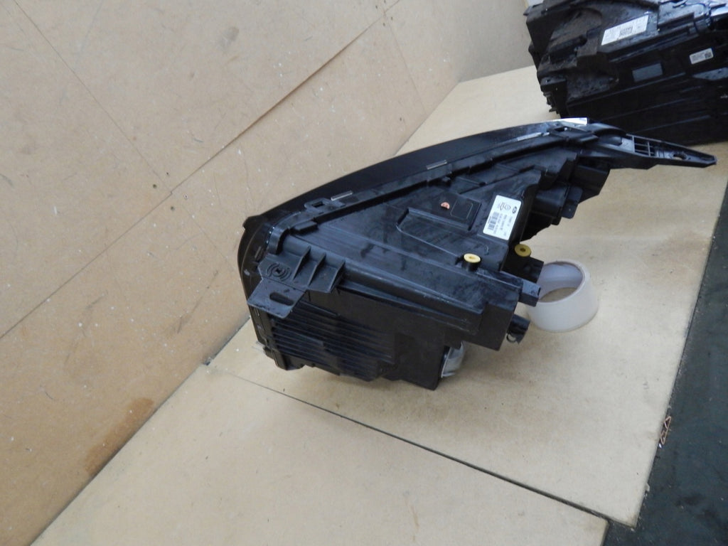 Frontscheinwerfer Ford Courier R2X613W029CE Rechts Scheinwerfer Headlight SCH7815264839om