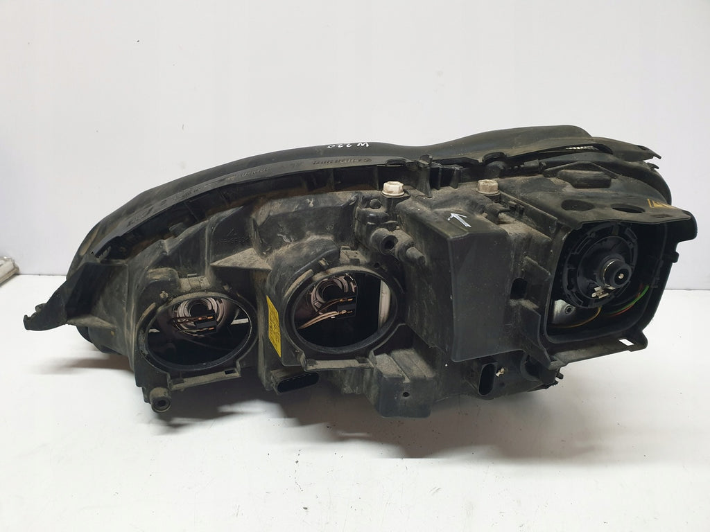 Frontscheinwerfer Mercedes-Benz W220 A2208202401 Xenon Rechts Headlight