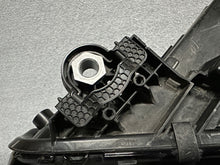 Laden Sie das Bild in den Galerie-Viewer, Frontscheinwerfer BMW X5 G05 G06 5A8E105-01 LED Links Scheinwerfer Headlight SCH9813038383is