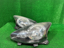 Laden Sie das Bild in den Galerie-Viewer, Frontscheinwerfer Toyota Aygo 81150-0H010-M-CAR Ein Satz Scheinwerfer Headlight SCH9244811622ug