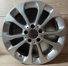 Load image into Gallery viewer, 1x Alufelge 17 Zoll 6.5" 5x112 A1564011700 Mercedes-Benz X156 Rim Wheel FEL5662128784sp