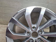 Laden Sie das Bild in den Galerie-Viewer, 1x Alufelge 17 Zoll 5x112 2GA601025AC VW T-Roc Rim Wheel FEL3115036017nr