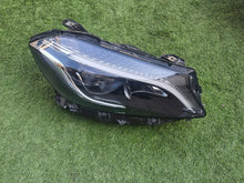 Laden Sie das Bild in den Galerie-Viewer, Frontscheinwerfer Mercedes-Benz W176 A1769069000 LED Rechts Headlight SCH3985559368cu
