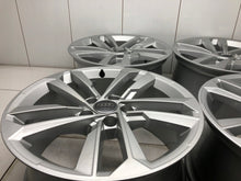Laden Sie das Bild in den Galerie-Viewer, 4x Alufelge 17 Zoll 8.0" 5x112 46ET Audi Rim Wheel FEL5307350241zc