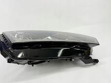 Laden Sie das Bild in den Galerie-Viewer, Frontscheinwerfer Skoda Octavia I 5E4941016A Rechts Scheinwerfer Headlight SCH1645966897dr