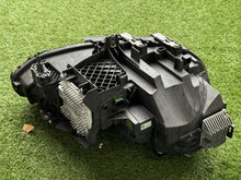 Laden Sie das Bild in den Galerie-Viewer, Frontscheinwerfer BMW 9503469-04 Links Scheinwerfer Headlight SCH4701943390jf