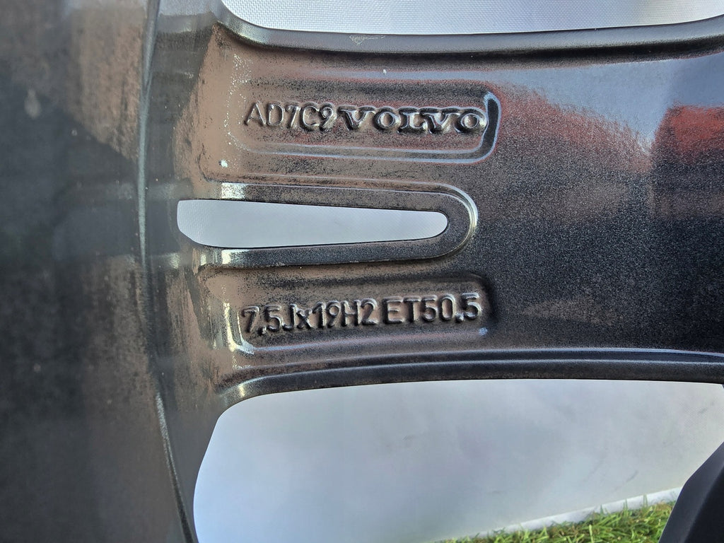 1x Alufelge 19 Zoll 7.5" 5x108 50 5ET 31423931 Volvo Xc60 Xc40 Rim Wheel