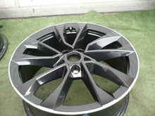Load image into Gallery viewer, 1x Alufelge 18 Zoll 7.0&quot; 5x112 45ET Glanz 57A601025AC Skoda Karoq Rim Wheel