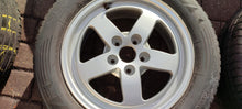 Load image into Gallery viewer, 4x Alufelge 16 Zoll 7.0&quot; 5x112 35ET Glanz Silber 8W0601025 Audi A4 B8 Rim Wheel