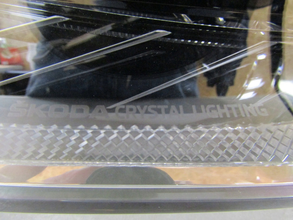 Frontscheinwerfer Skoda Octavia IV 5E4941015A LED Links Scheinwerfer Headlight SCH5411730025ls
