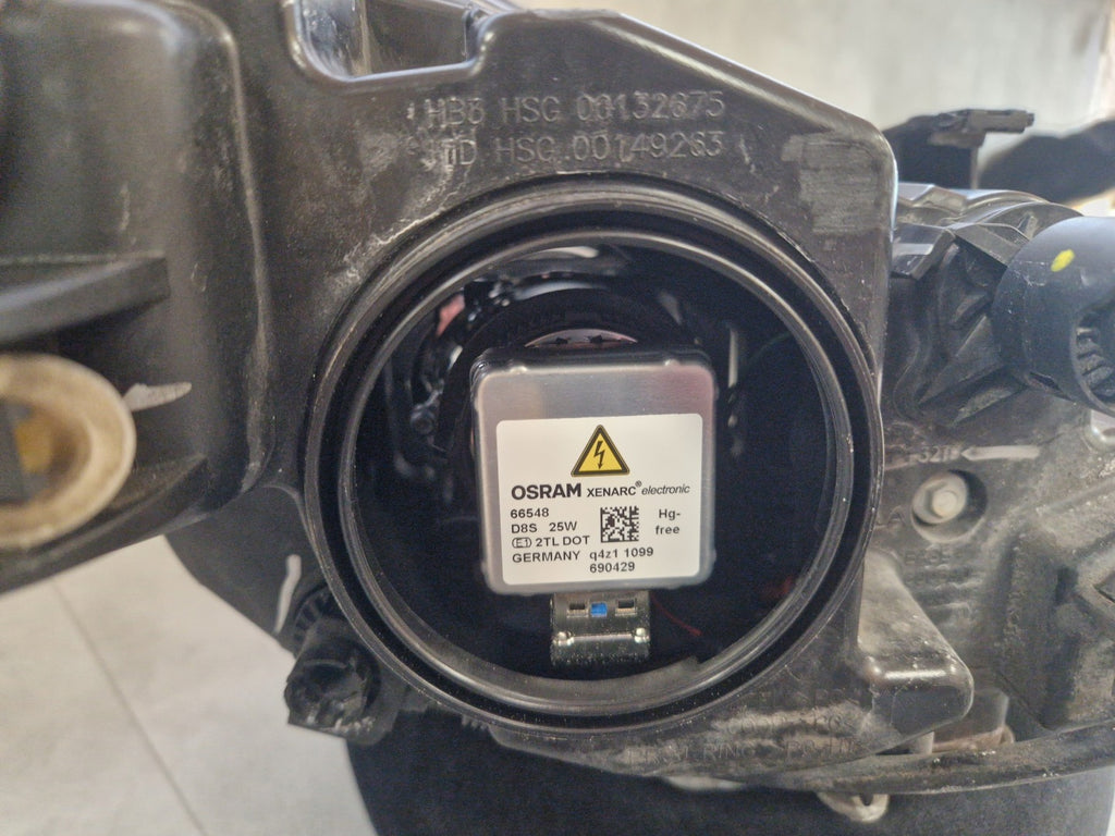 Frontscheinwerfer Tesla S 6005910-00 Links Scheinwerfer Headlight SCH1063468885ay