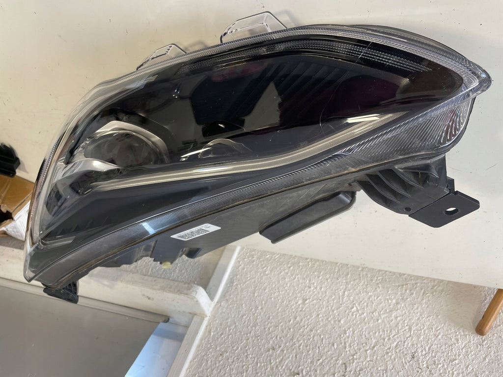 Frontscheinwerfer Ford Focus JX7B-13E017 LED Ein Stück (Rechts oder Links) SCH9892456812tw