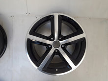 Laden Sie das Bild in den Galerie-Viewer, 1x Alufelge 17 Zoll 7.5" 5x112 56ET Glanz Schwarz 8P0601025AL Audi Rim Wheel FEL2059787290vr
