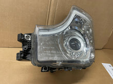 Laden Sie das Bild in den Galerie-Viewer, Frontscheinwerfer Mercedes-Benz A9618205239 Links Scheinwerfer Headlight SCH7314187691pm