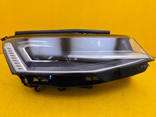 Load image into Gallery viewer, Frontscheinwerfer VW T7 7T1941082C LED Rechts Scheinwerfer Headlight SCH5134578129zw