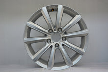 Load image into Gallery viewer, 1x Alufelge 16 Zoll 6.5&quot; 5x112 42ET Glanz Silber 3G0071496B Vw Rim Wheel