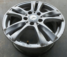 Laden Sie das Bild in den Galerie-Viewer, 1x Alufelge 16 Zoll 6.5&quot; 5x112 49ET Mercedes-Benz W246 Rim Wheel