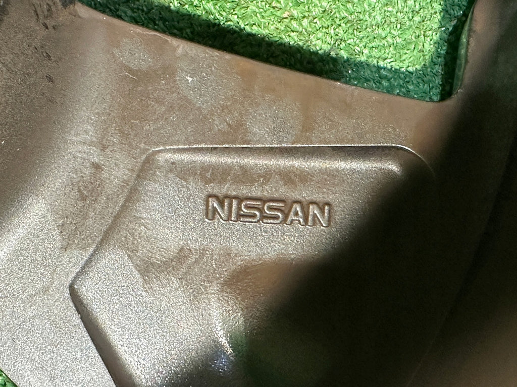 1x Alufelge 17 Zoll 6.5" 5x114.3 45ET 8P46-3NA3A Nissan Pulsar Rim Wheel