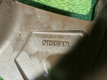 Load image into Gallery viewer, 1x Alufelge 17 Zoll 6.5&quot; 5x114.3 45ET 8P46-3NA3A Nissan Pulsar Rim Wheel