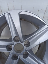 Laden Sie das Bild in den Galerie-Viewer, 1x Alufelge 16 Zoll 7.0&quot; 5x114.3 40ET 7JX16 PW457-02004 Toyota Corolla Rim Wheel