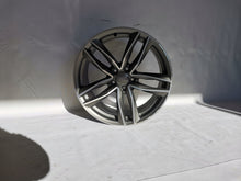 Load image into Gallery viewer, 1x Alufelge 19 Zoll 9.0&quot; 5x112 52ET 8S0601025Q Audi Tt Rim Wheel