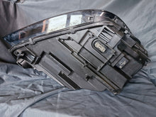 Laden Sie das Bild in den Galerie-Viewer, Frontscheinwerfer Audi Q5 80A941005 515414980 Xenon Links Scheinwerfer Headlight SCH3832909646bf