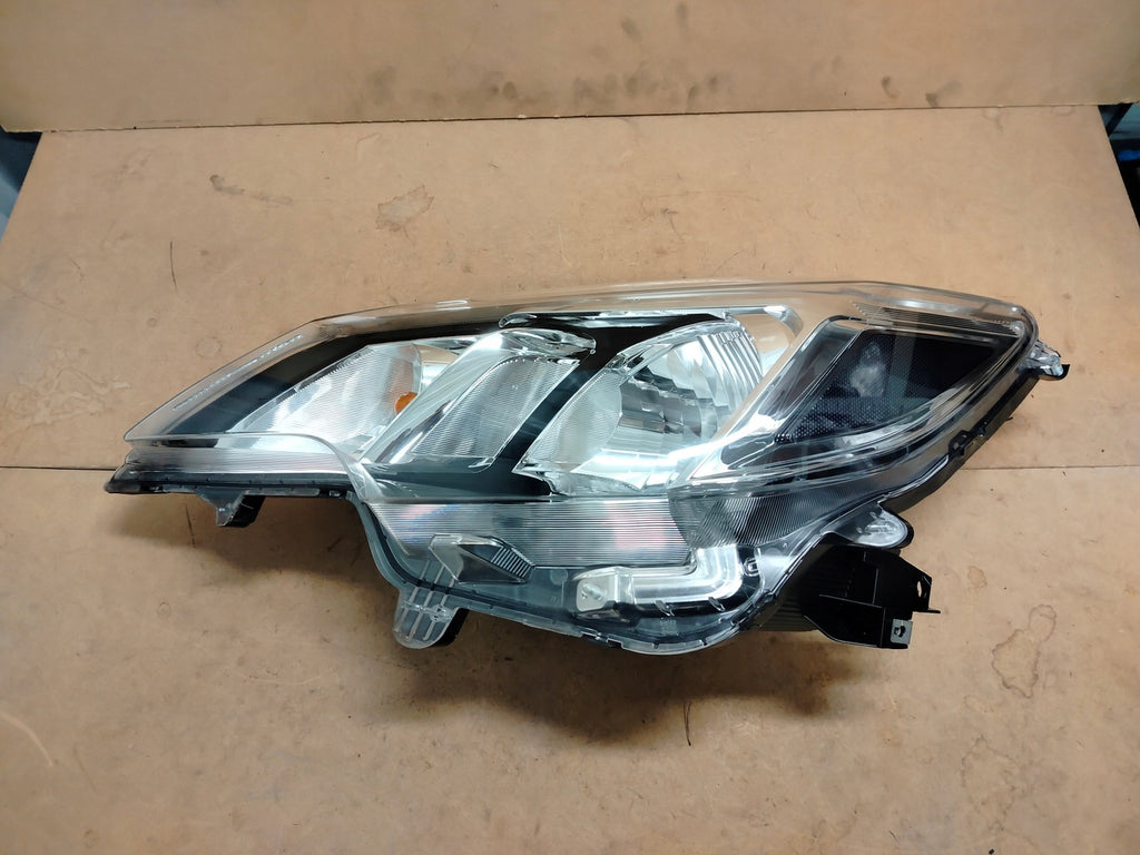 Frontscheinwerfer Mitsubishi Space Star 8301D445 Links Scheinwerfer Headlight