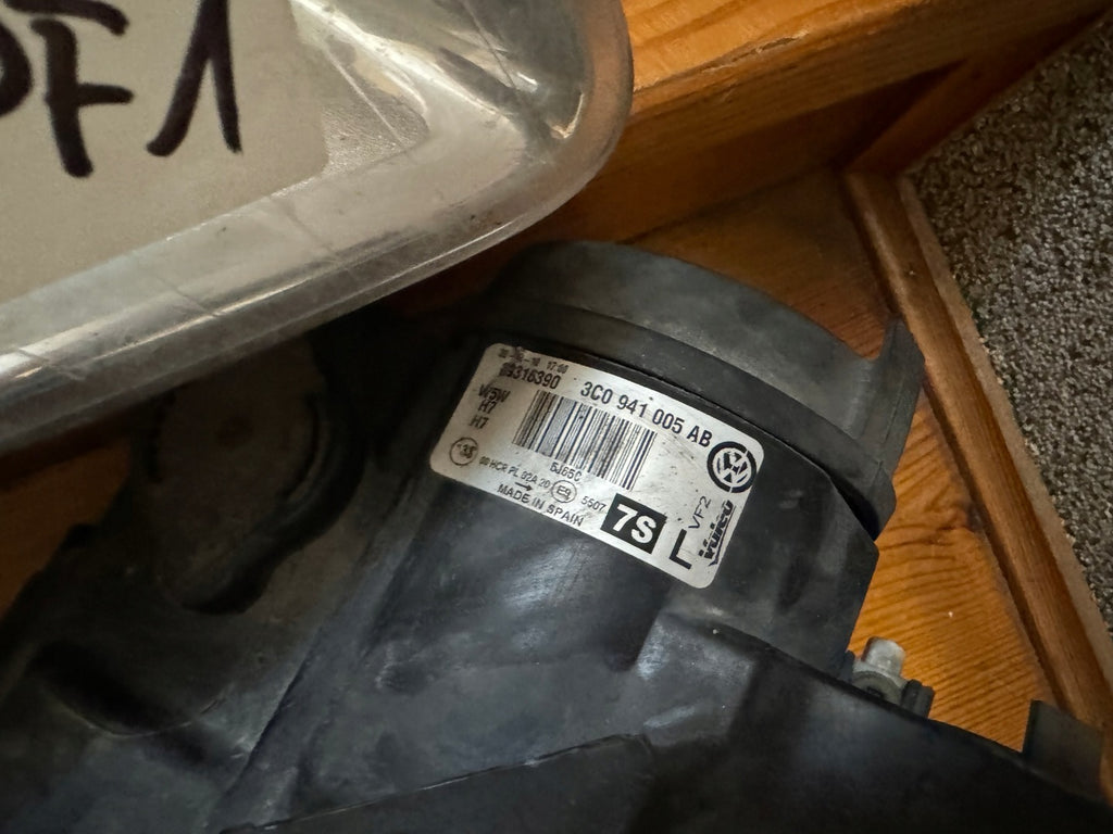 Frontscheinwerfer VW Passat 3C0941006AB Ein Stück (Rechts oder Links) Headlight SCH5483212828ex