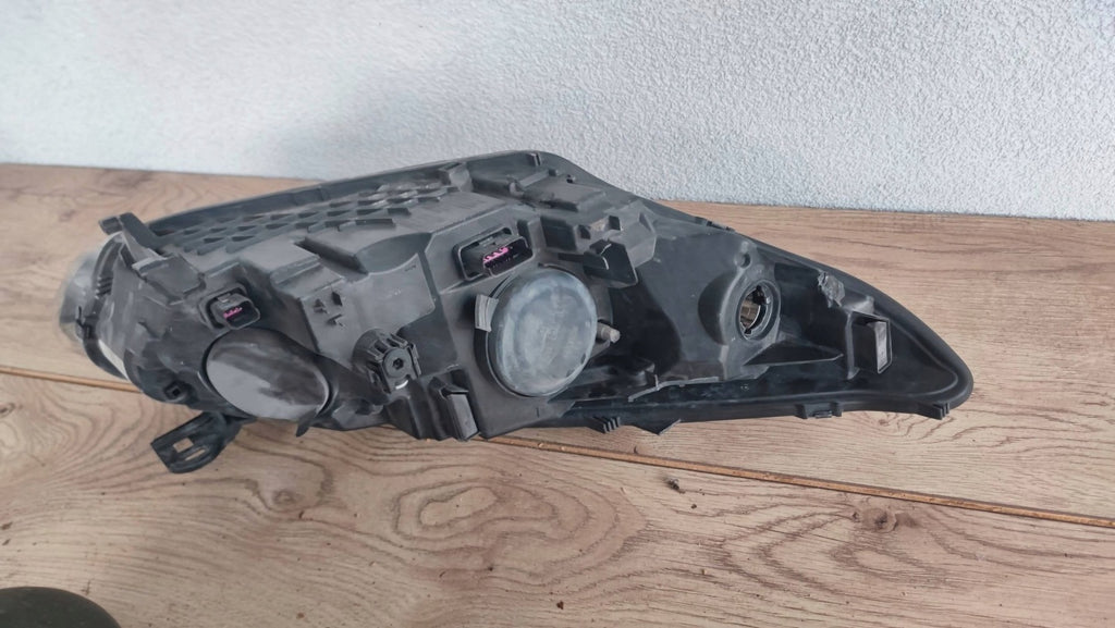 Frontscheinwerfer Renault Megane III 260605817R 030128820100 Vorderseite SCH7440180195hf
