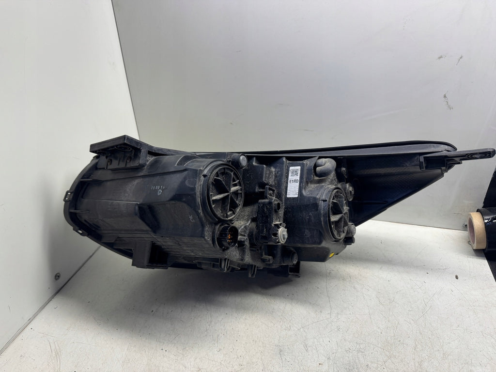 Frontscheinwerfer Kia Soul II 92102-E4 LED Rechts Scheinwerfer Headlight SCH1009902645ey